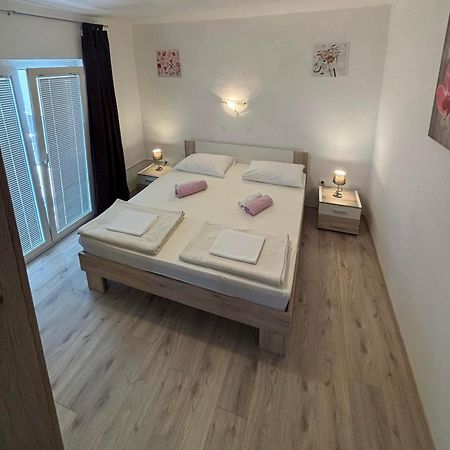 Apartments Lota ستاريغغاد باكلينتسا المظهر الخارجي الصورة