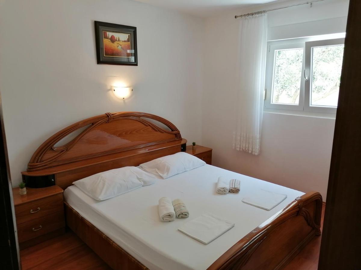 Apartments Lota ستاريغغاد باكلينتسا المظهر الخارجي الصورة