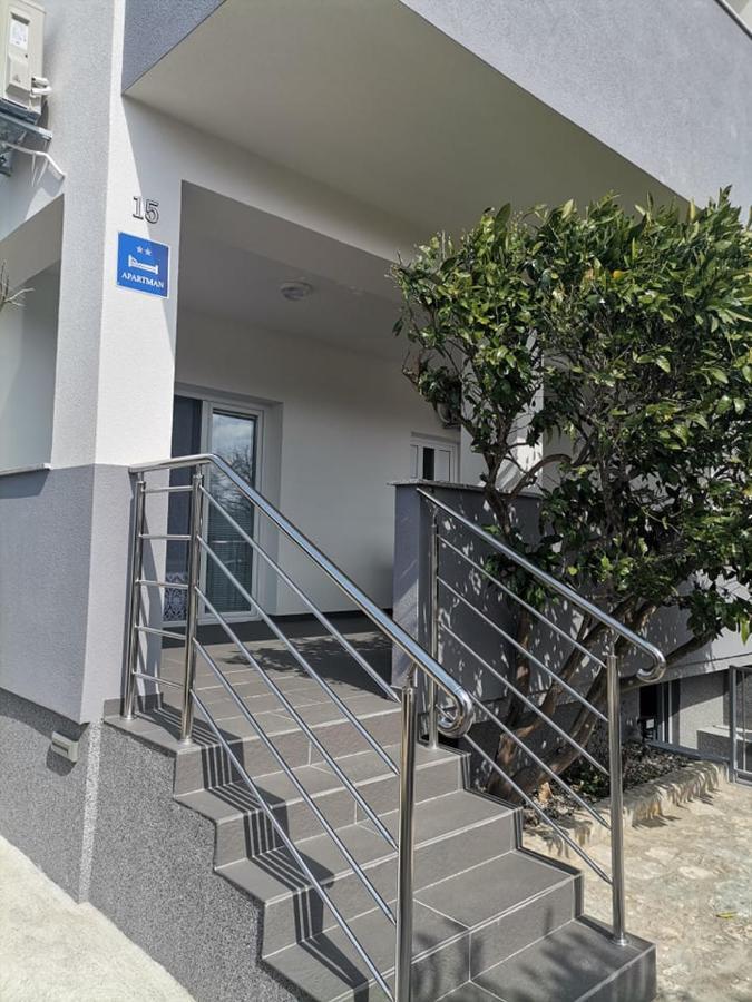 Apartments Lota ستاريغغاد باكلينتسا المظهر الخارجي الصورة